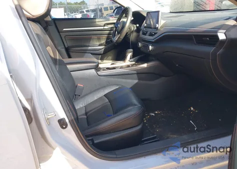 2023 Nissan Altima Sr Fwd из США, поврежденный, VIN 1N4BL4CV0PN367272